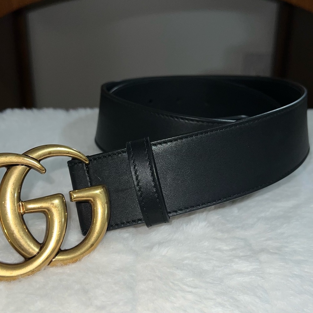 Gucci Black Belt with Gold GG Buckle